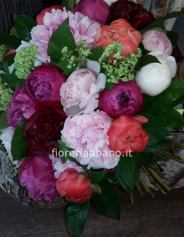bouquet di peonie